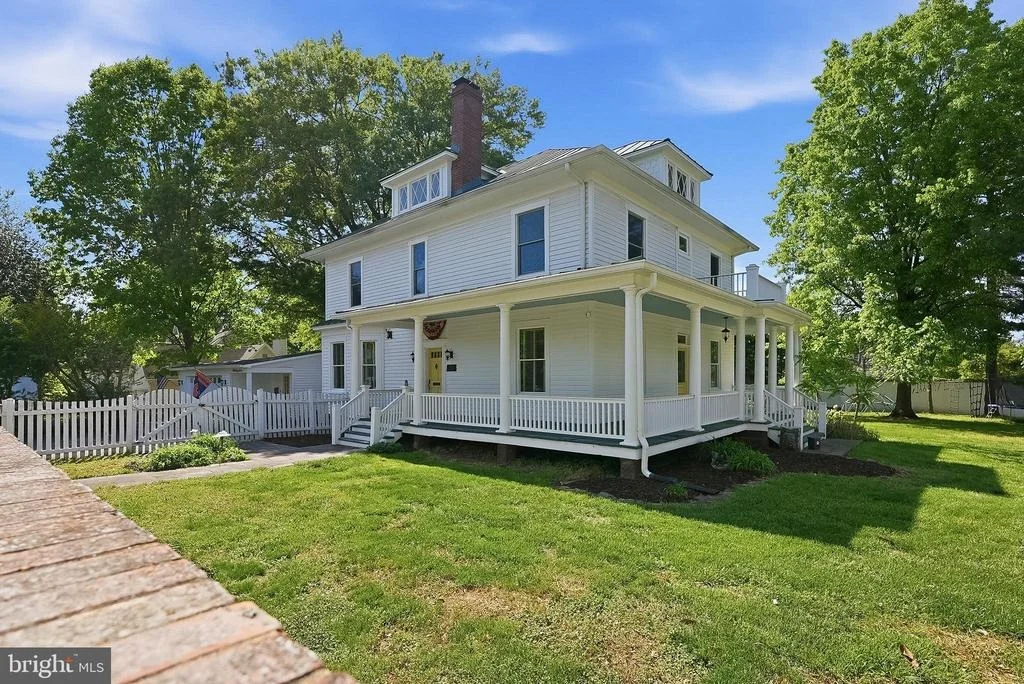 Photo of 9026 SUDLEY ROAD