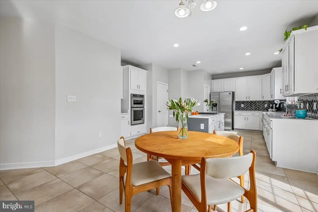 Photo of 10610 OUTPOST DRIVE