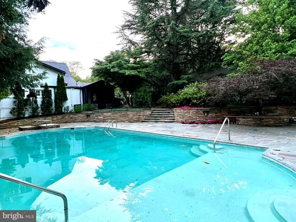Photo of 9218 COLESVILLE ROAD