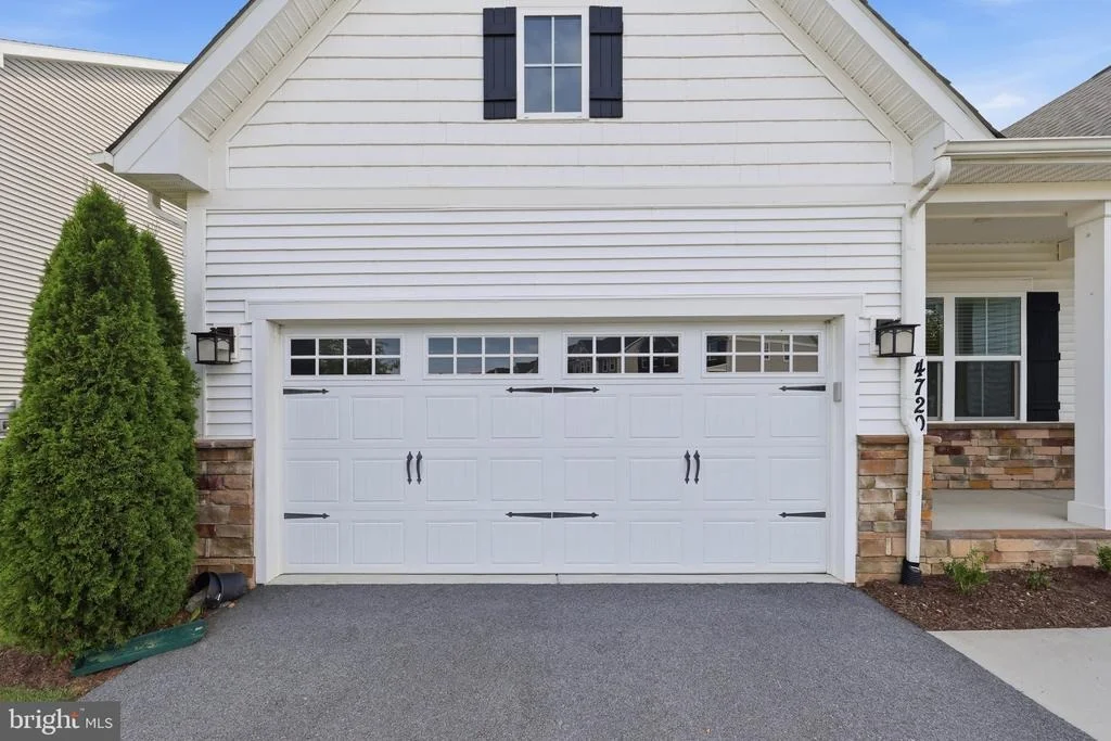 Photo of 4720 PLUM ROAD