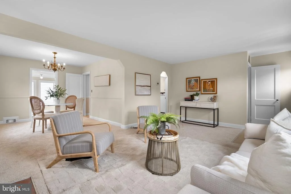 Photo of 319 SAINT LAWRENCE DRIVE