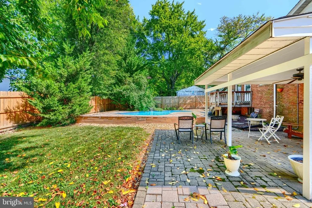 Photo of 10708 WOODSDALE DRIVE