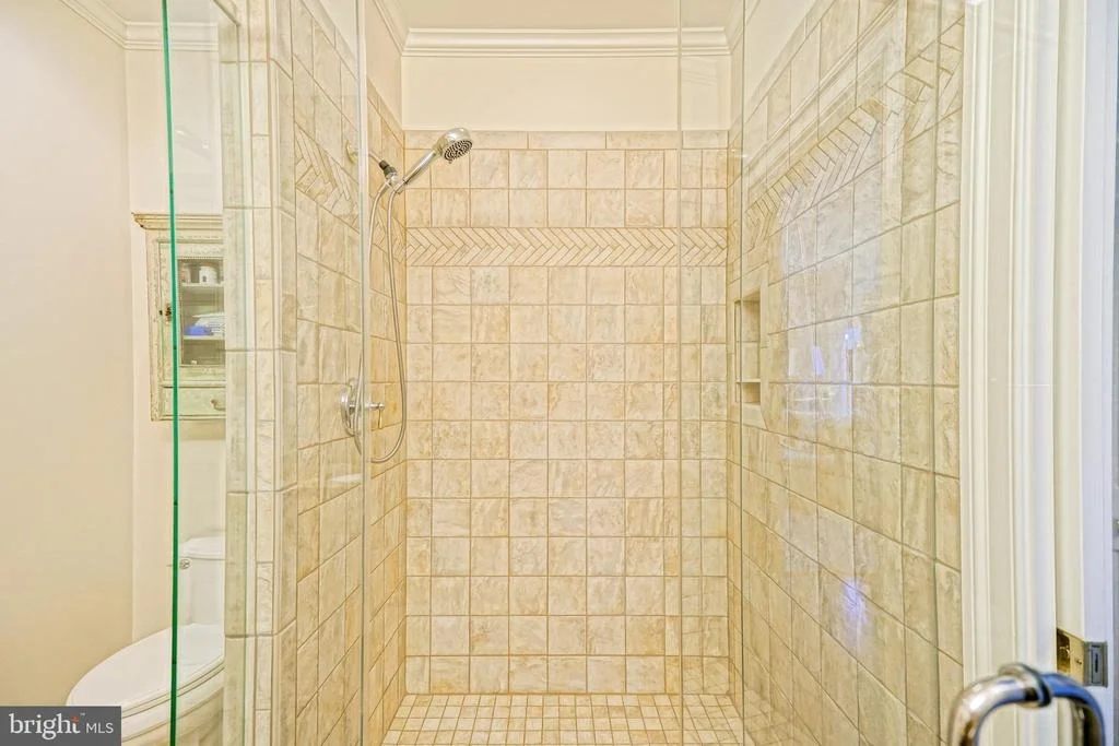 Photo of 558 PILOTTOWN ROAD