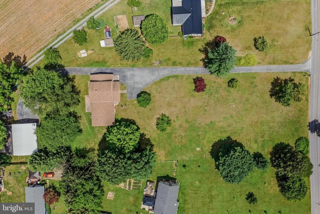 Photo of 11728 WHITE HALL ROAD