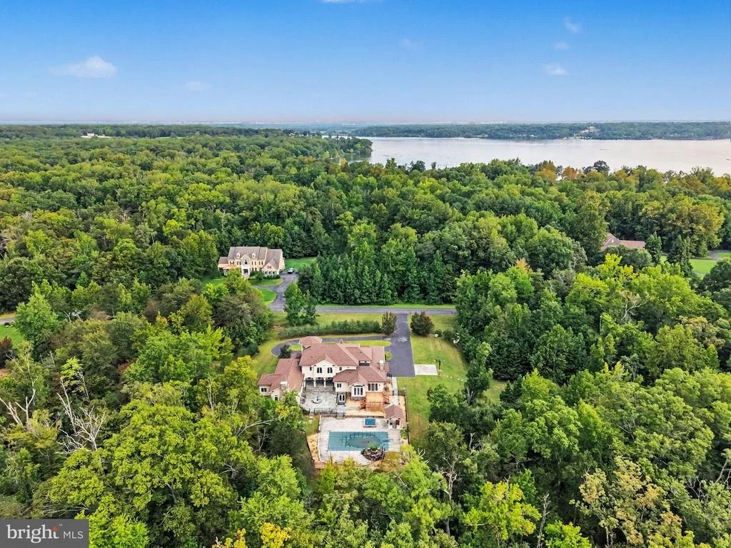 Photo of 5985 SAINT CATHERINES LANE