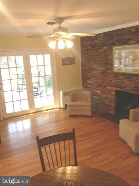 Photo of 1430 COLLEEN LANE
