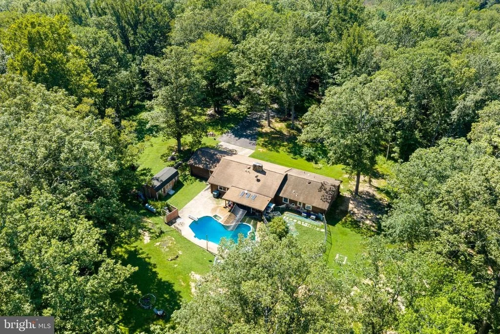 Photo of 6157 WILSON ROAD