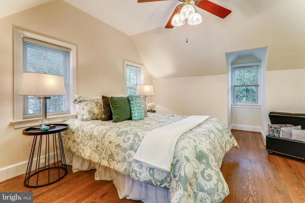 Photo of 8605 SPRINGVALE ROAD