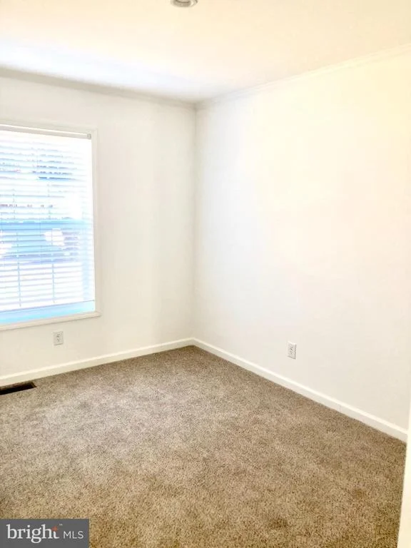 Photo of 17180 VALLEY DRIVE