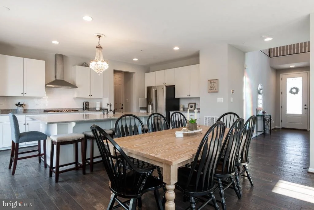 Photo of 1504 TOUCHARD DRIVE