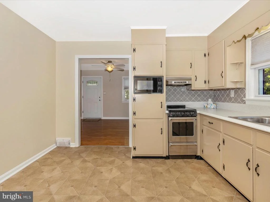 Photo of 1112 2ND AVENUE