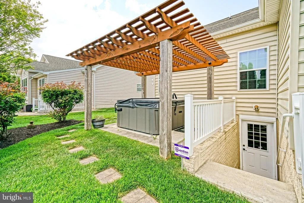 Photo of 17810 SANDCASTLE COVE