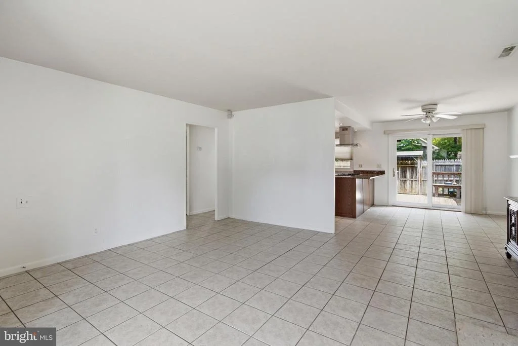 Photo of 14919 HYDRUS ROAD