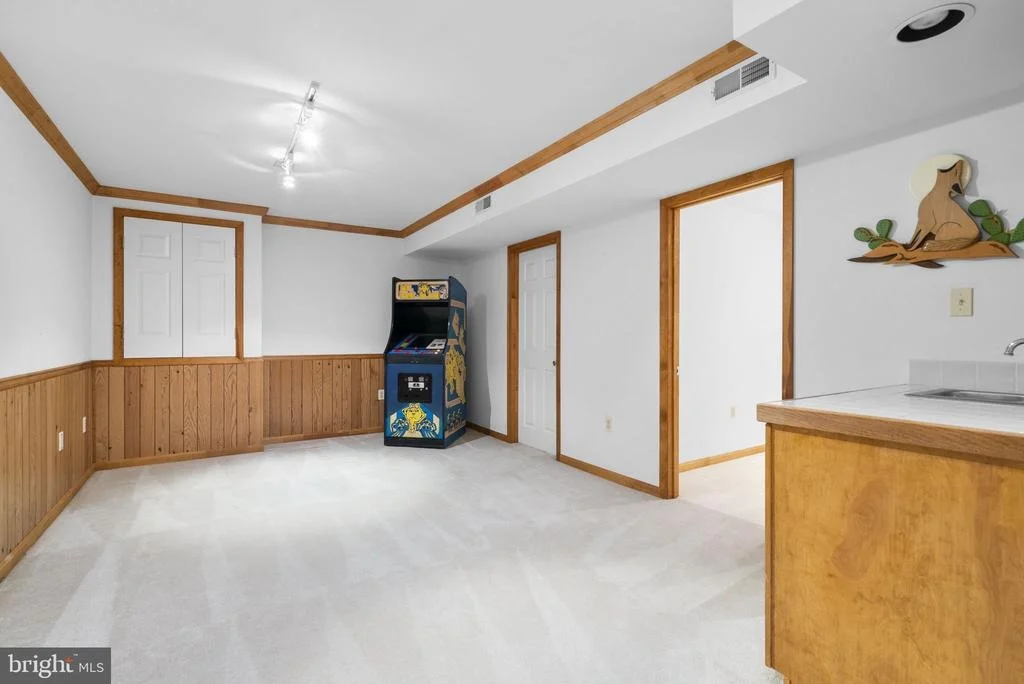 Photo of 1338 EXCALIBER LANE