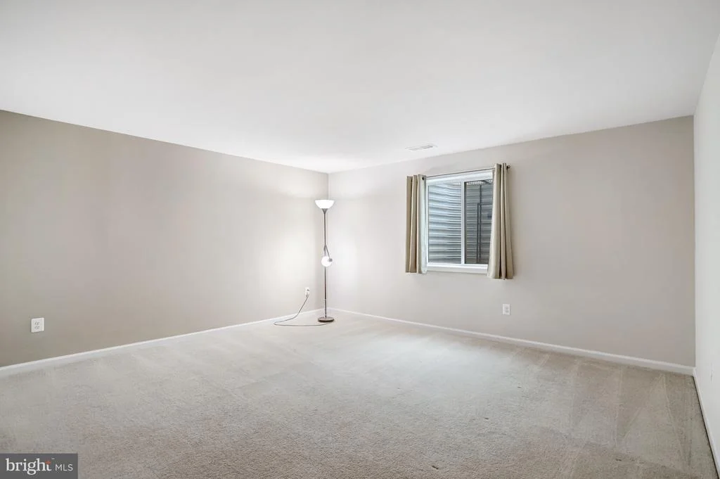 Photo of 26798 BARNSLEY PLACE