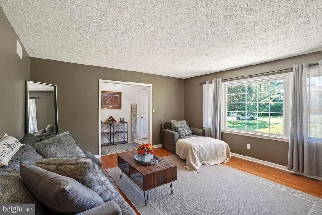 Photo of 5540 OLIVER LANE