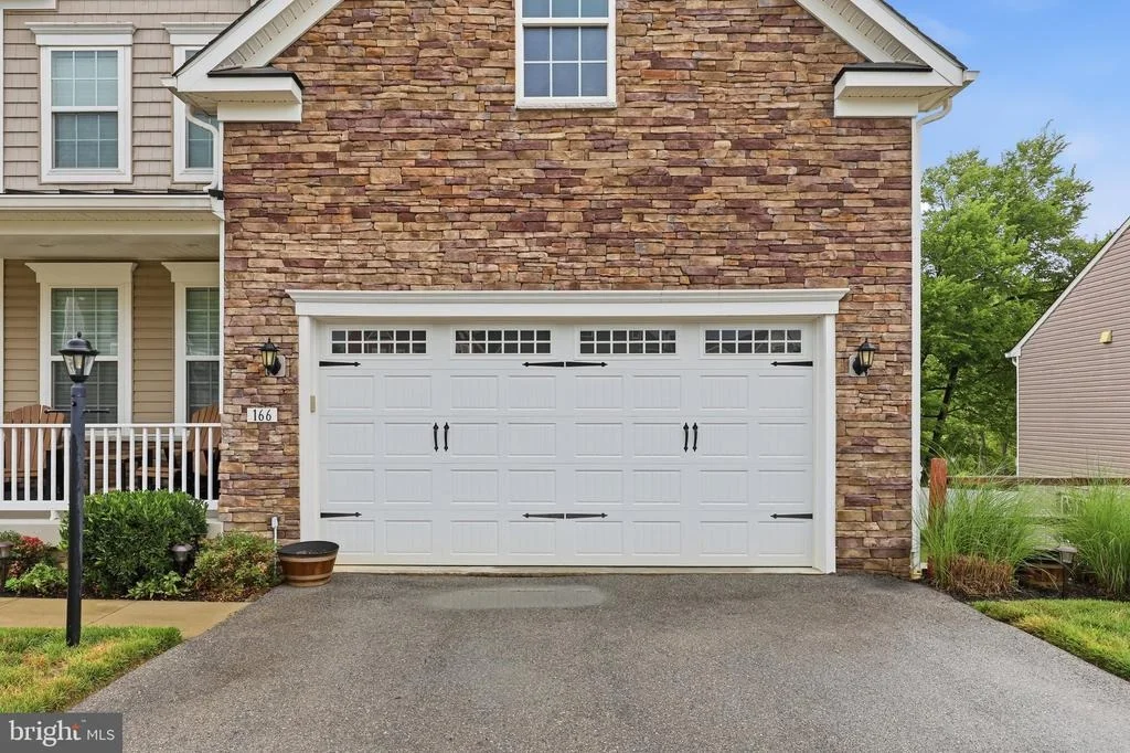 Photo of 166 STONECREST CIRCLE