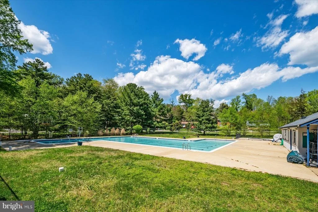 Photo of 100 CARROLL DRIVE