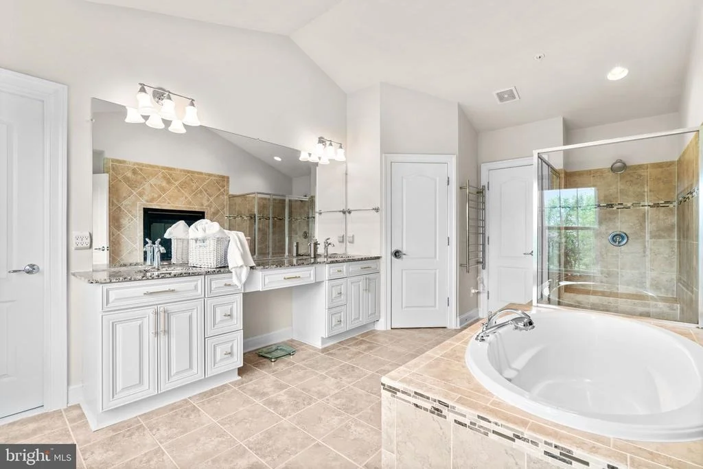 Photo of 18709 ASHBOURNE PLACE