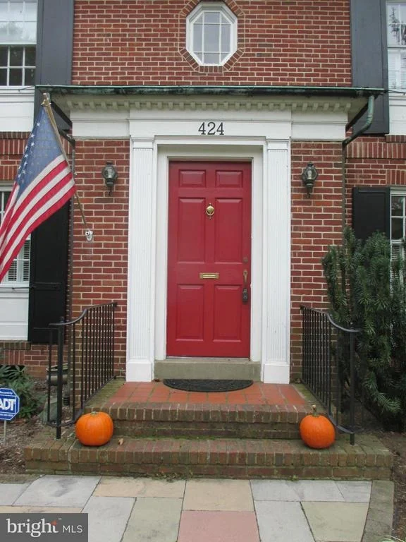 Photo of 424 CARROLL PARKWAY