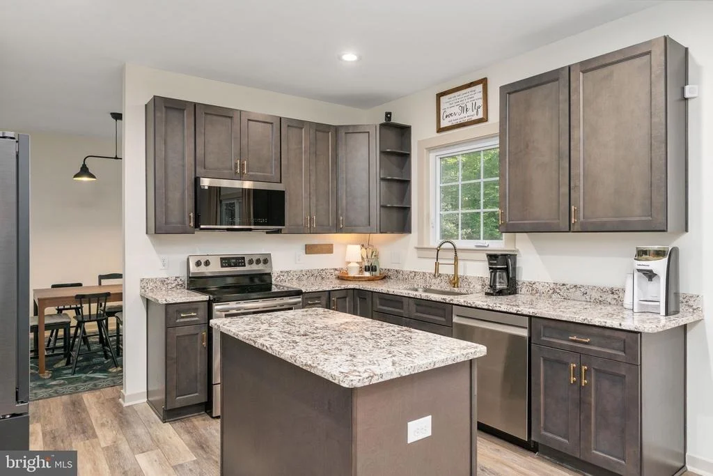 Photo of 9605 PEPPERTREE