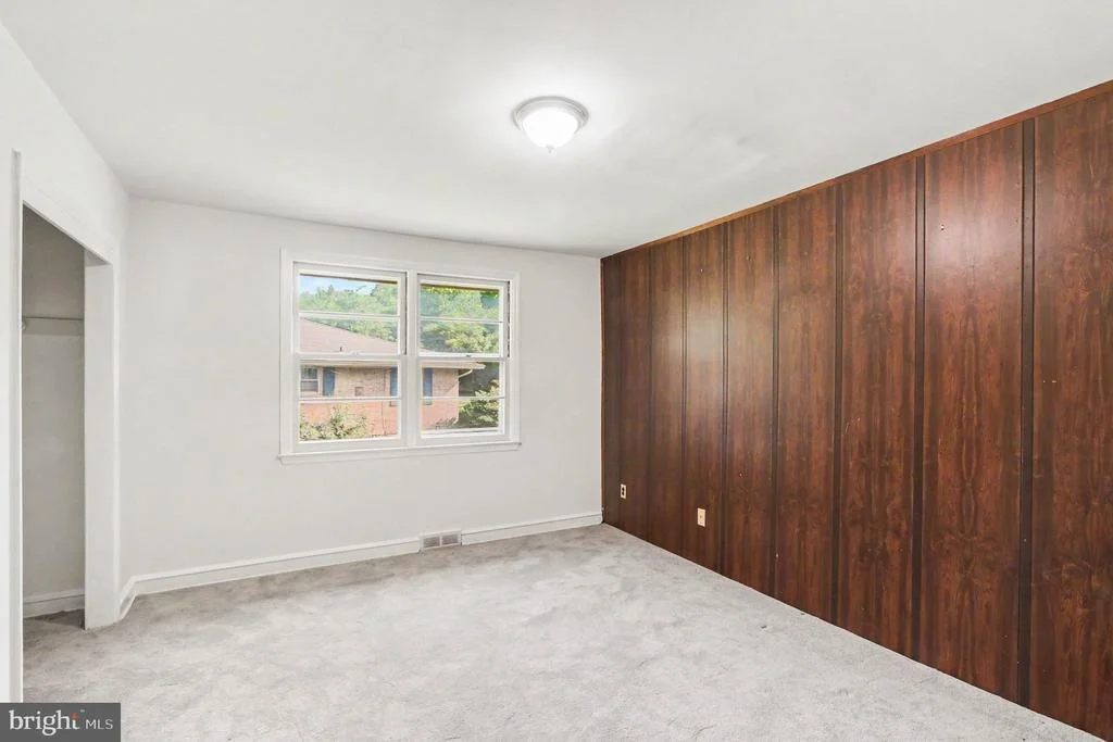 Photo of 1202 HILLSIDE BOULEVARD