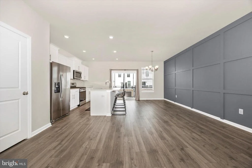 Photo of 270 ENSEMBLE WAY