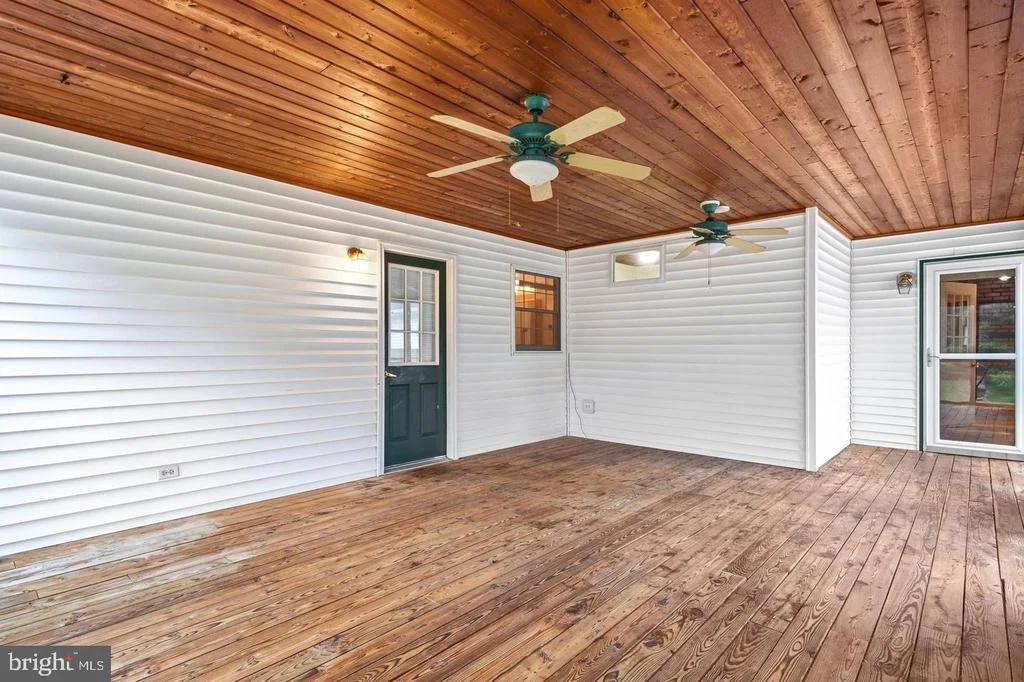 Photo of 305 PROSPECT STREET