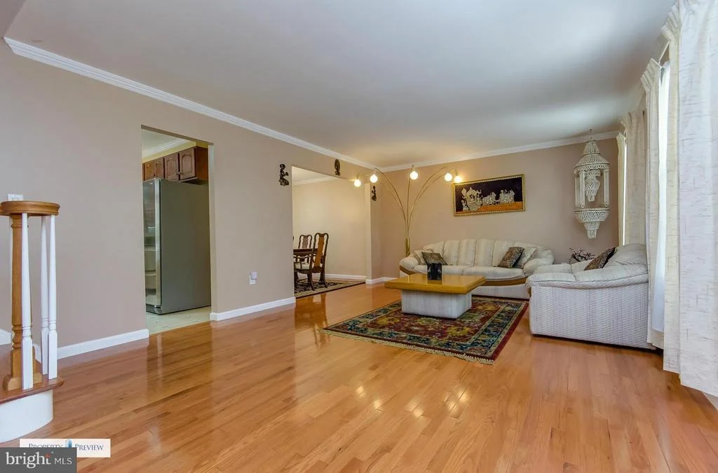 Photo of 15528 PEACH LEAF LANE