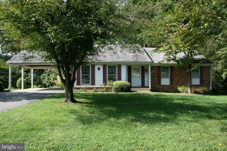 Photo of 625 WHITINGHAM DRIVE