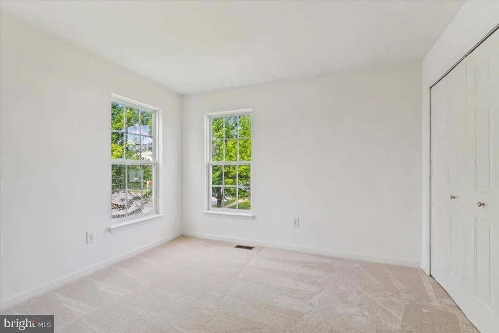 Photo of 5180 BOSCOMBE COURT