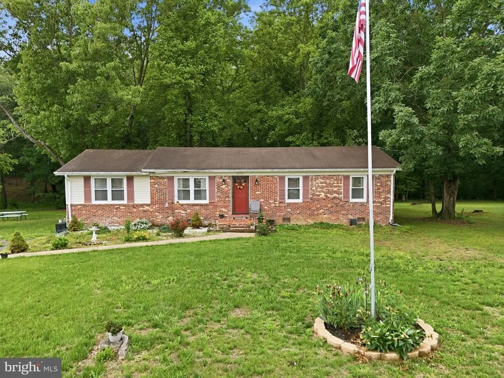Photo of 8398 KIRTLEY TRAIL