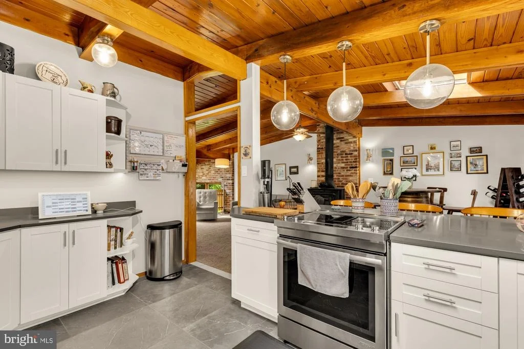 Photo of 3018 PINE SPRING ROAD