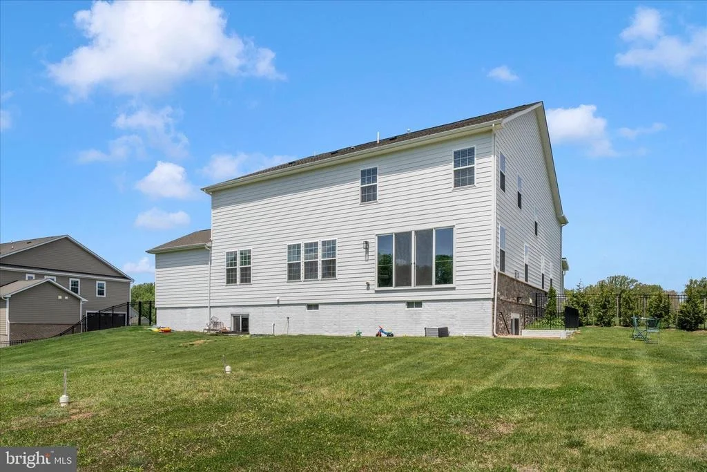 Photo of 14640 SENECA FARM LANE