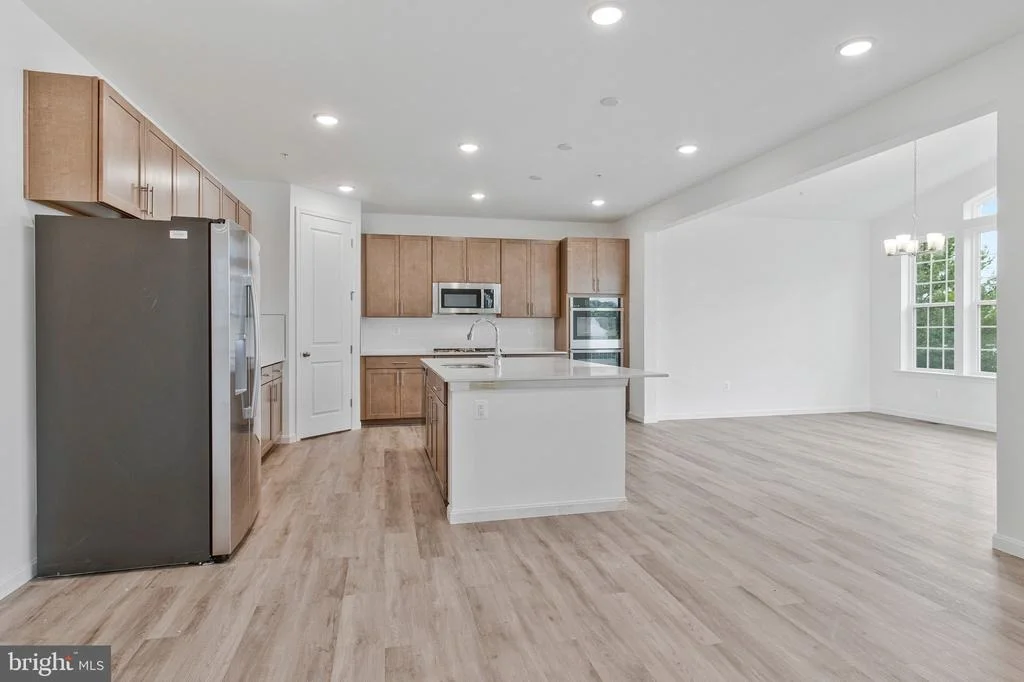 Photo of 41 EVERETT DRIVE