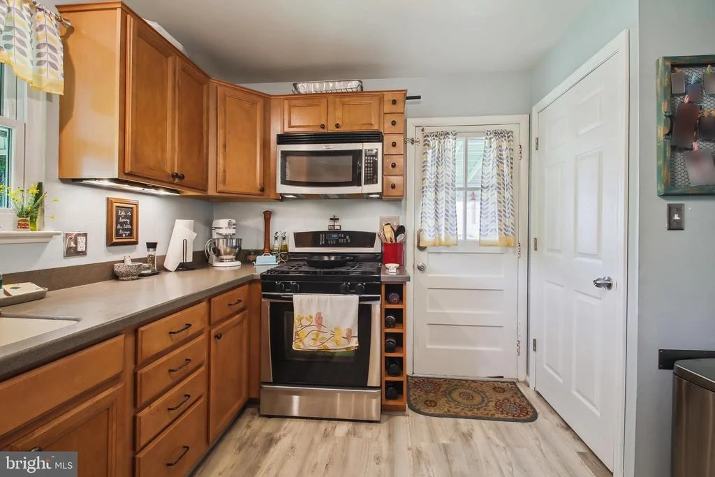 Photo of 6106 DEERBROOK ROAD