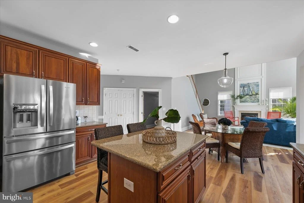 Photo of 37486 SEASIDE DRIVE