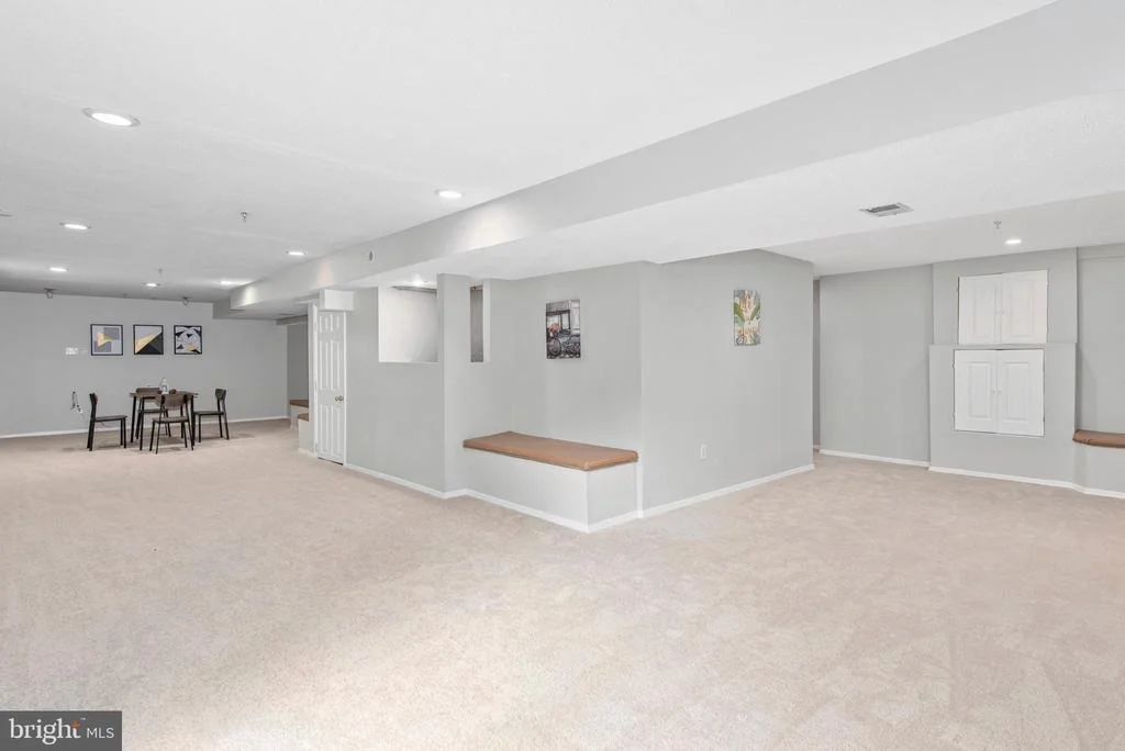 Photo of 6523 SPRINGCREST DRIVE