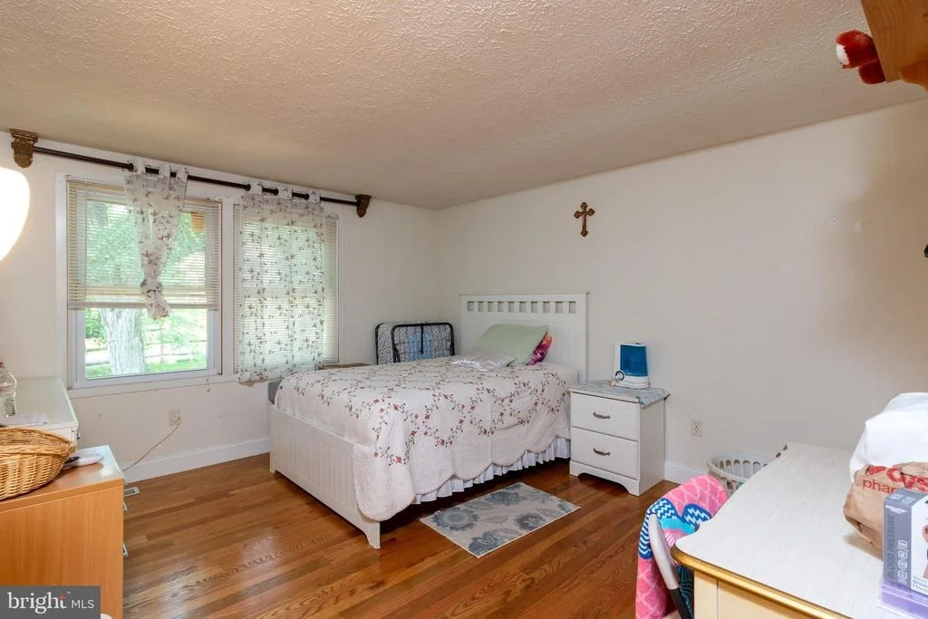Photo of 121 DEERFIELD PLACE