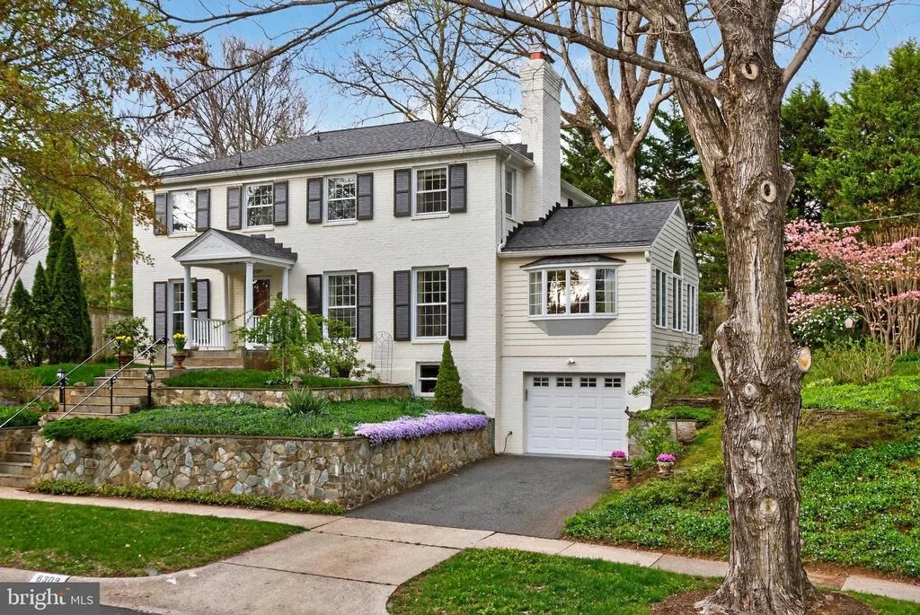 Photo of 6309 KENHOWE DRIVE