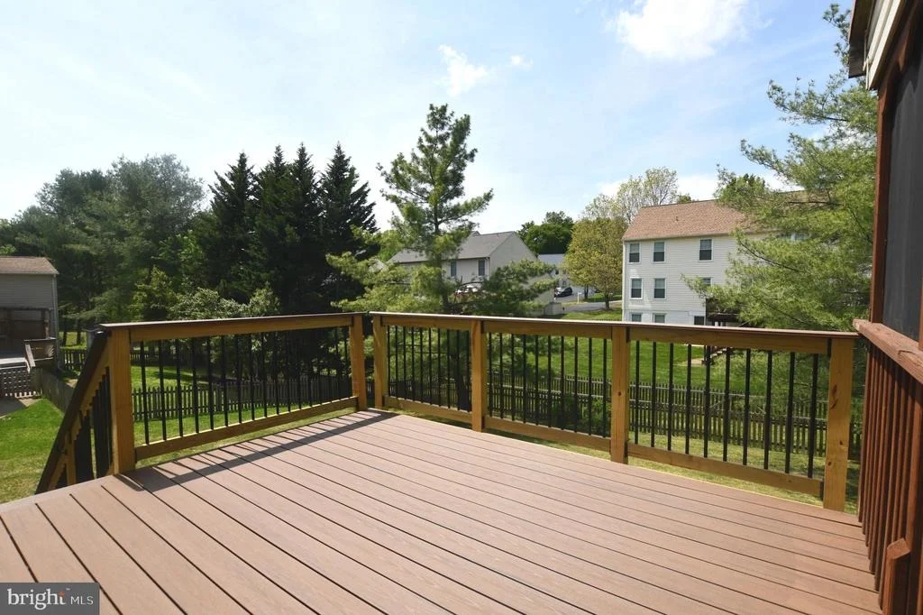 Photo of 46 CHRISTOPHER WAY