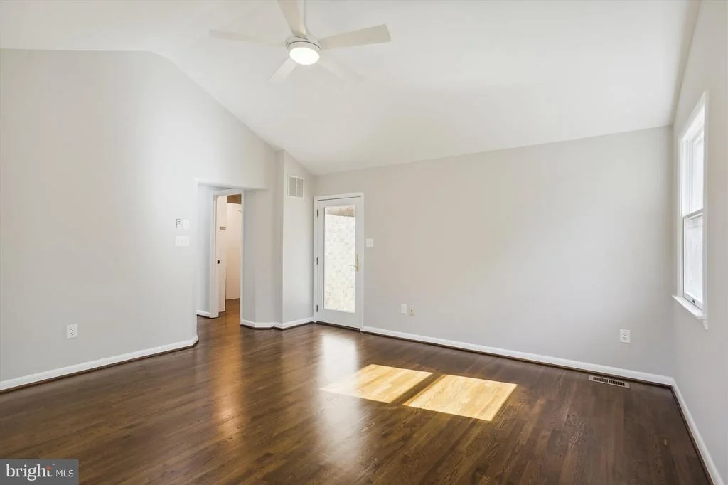 Photo of 3524 FALLING GREEN ROAD