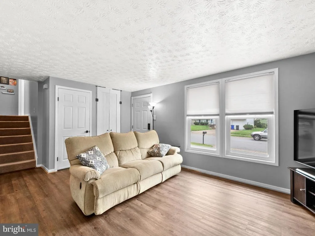 Photo of 8726 FAIRHAVEN PLACE