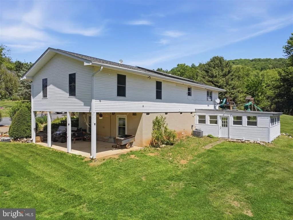 Photo of 2915 FRY ROAD
