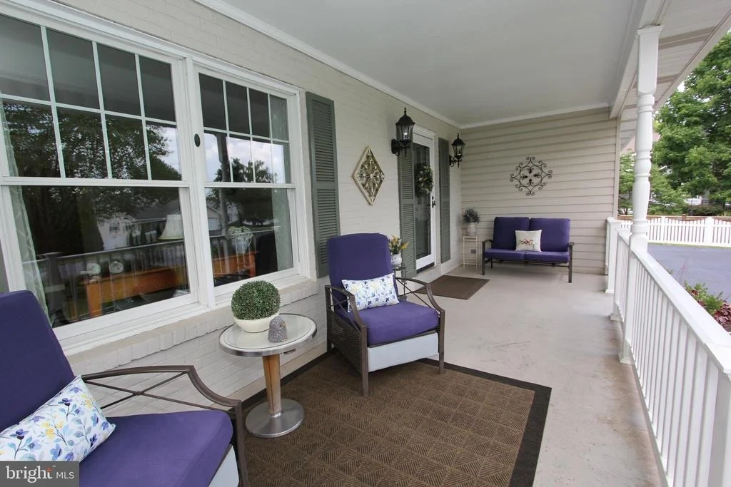 Photo of 6759 MEADOWSIDE DRIVE