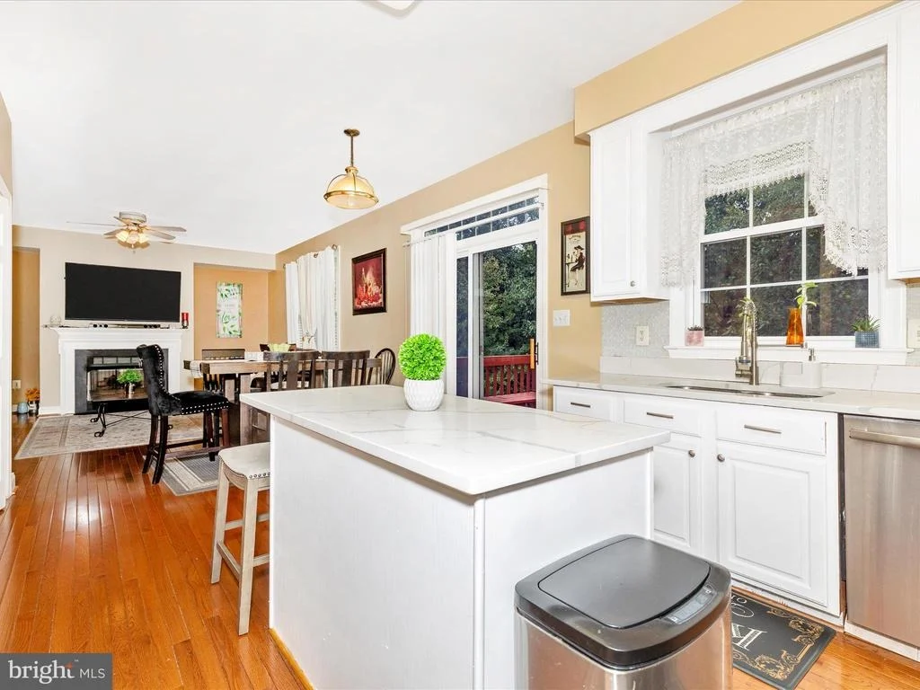 Photo of 5732 CRESTRIDGE COURT