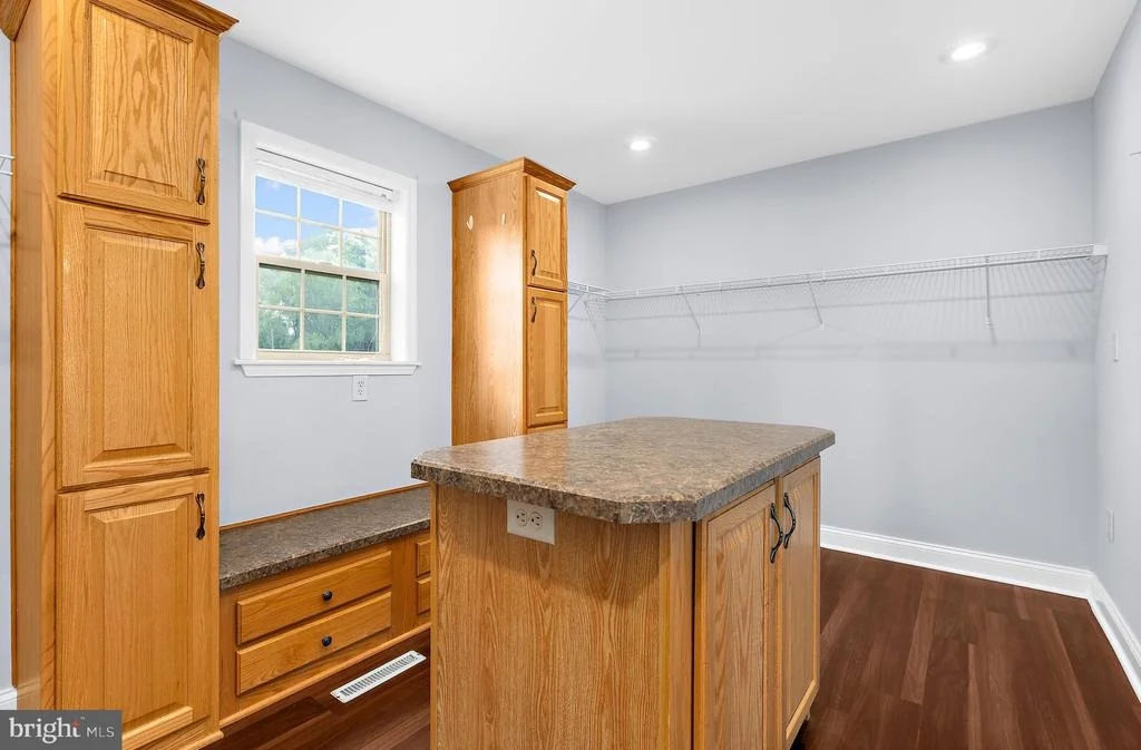Photo of 7214 DOGWOOD ROAD