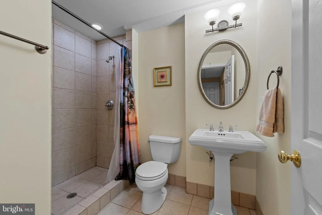 Photo of 6074 AVALON DRIVE SE