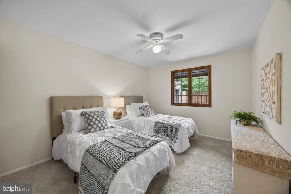 Photo of 5345 HIGH TOR HILL