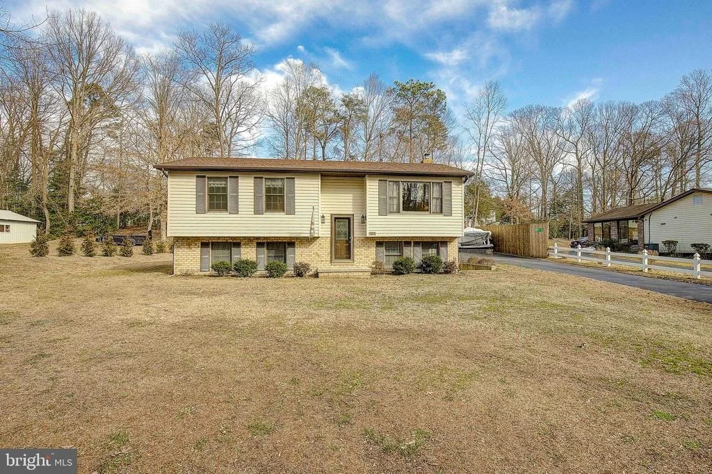 Photo of 5018 LONG BEACH ROAD